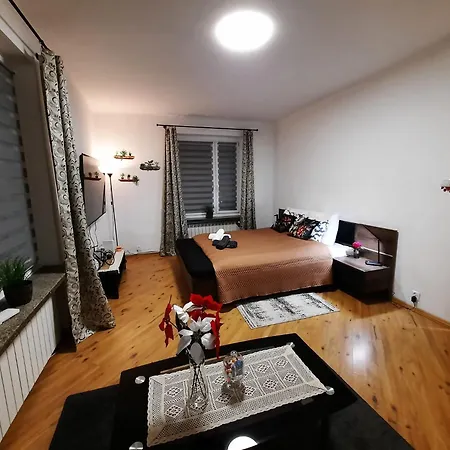 Park 116 Apartment *